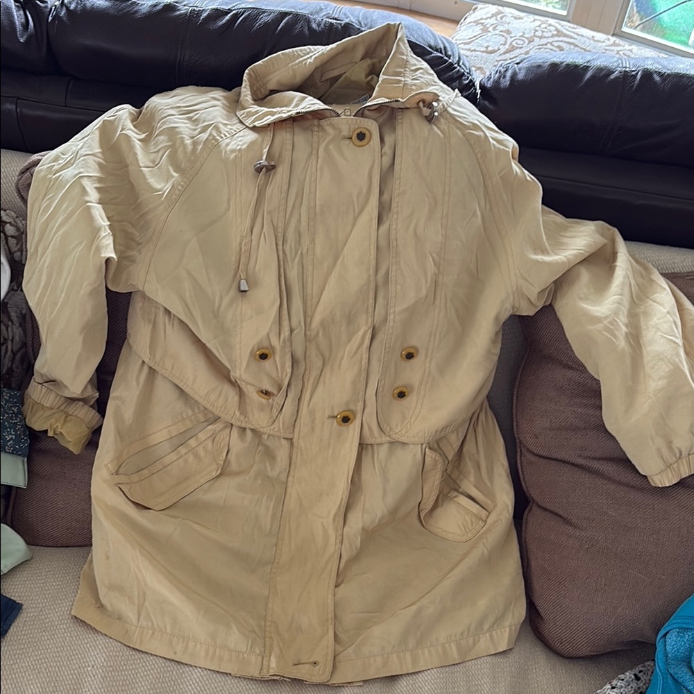 90s Utility Trench